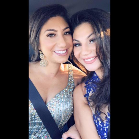 Meet your Posher, Zaine - Picture 1 of 1